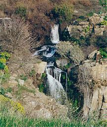 Gamla Waterfall